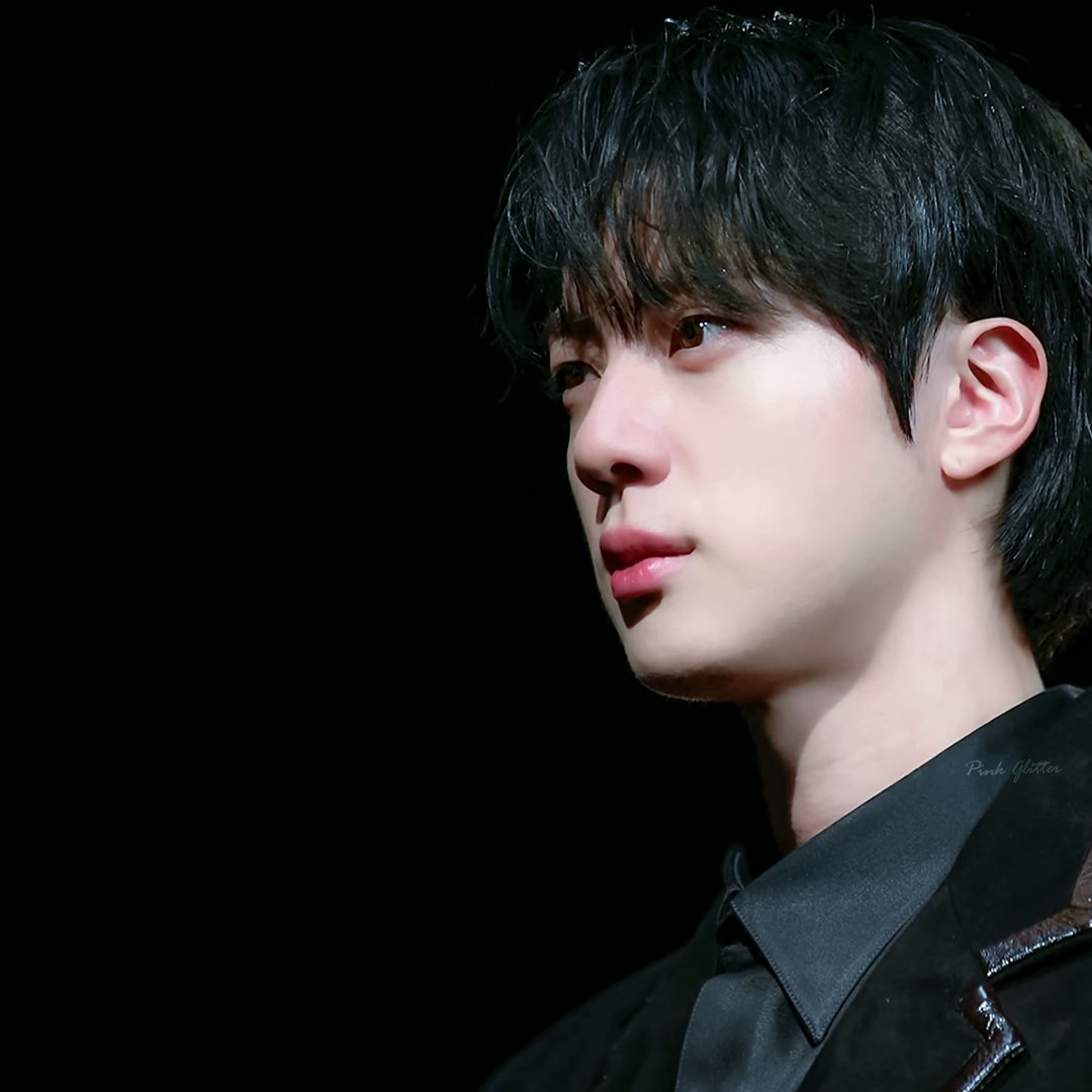 Pink Glitter tweet media