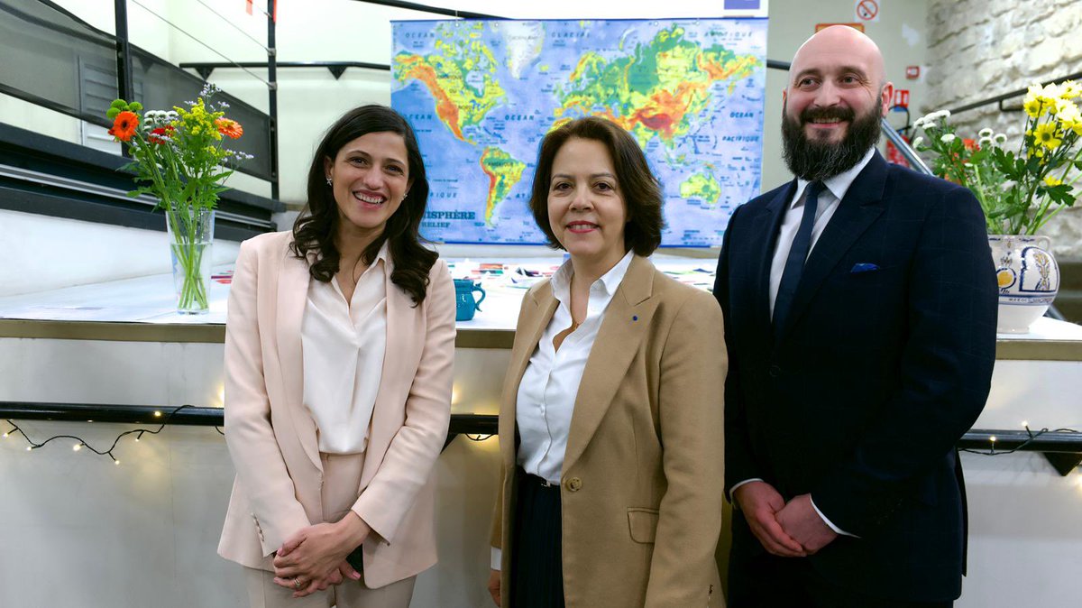 Éléonore Caroit tweet media