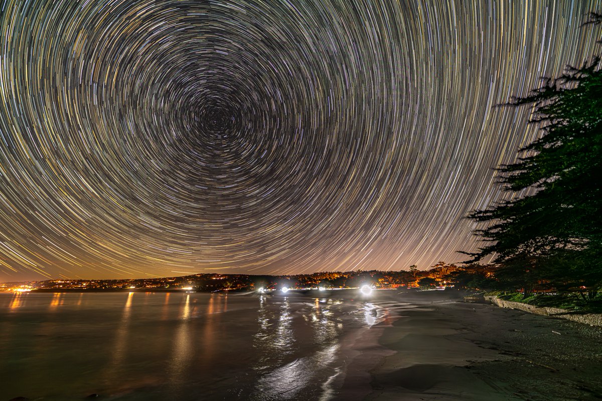 GeorgeKrieger's tweet photo. Ever look up and wonder what's really happening above your town?
This is 38 minutes of star movement over Carmel Beach, captured Wednesday night — compressed into a single image.
Most people never notice the stars silently carving paths across the sky. #StarGazing #NightScape https://t.co/lGYSmscKZ0