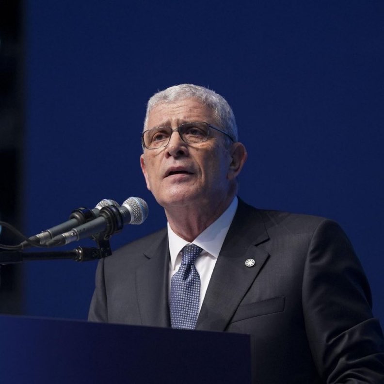 Gökçe Katun tweet media