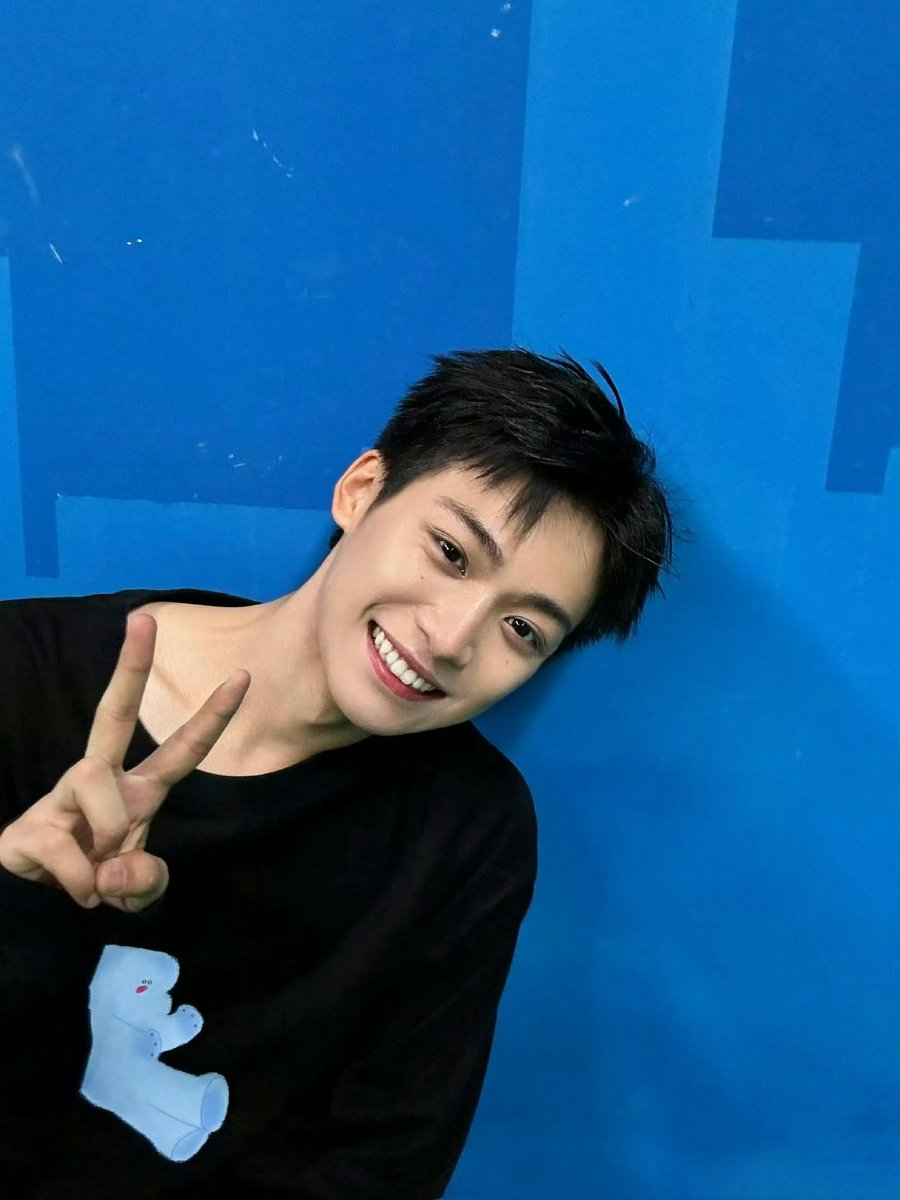 Daily Ziyu 🔮 tweet media