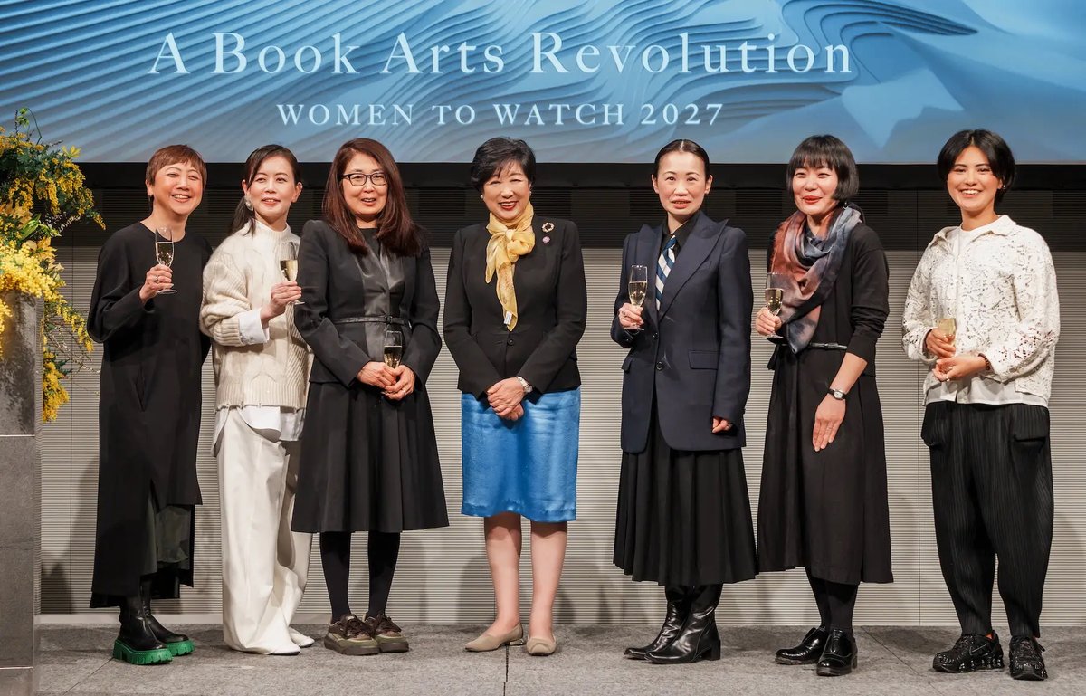 NMWA_jp's tweet photo. 先日、A Book Arts Revolution展のオープニングレセプションが開催されました🌟小池百合子都知事も応援に駆けつけ、多くの財界人や関係者で賑わいました。

詳細はこちら✨ https://t.co/P86Phv0ywm 

展示会は3月29日まで開催中です。ぜひお越しください♪ #女性アーティスト #表参道ヒルズ #NMWA https://t.co/bDaNcMMHER