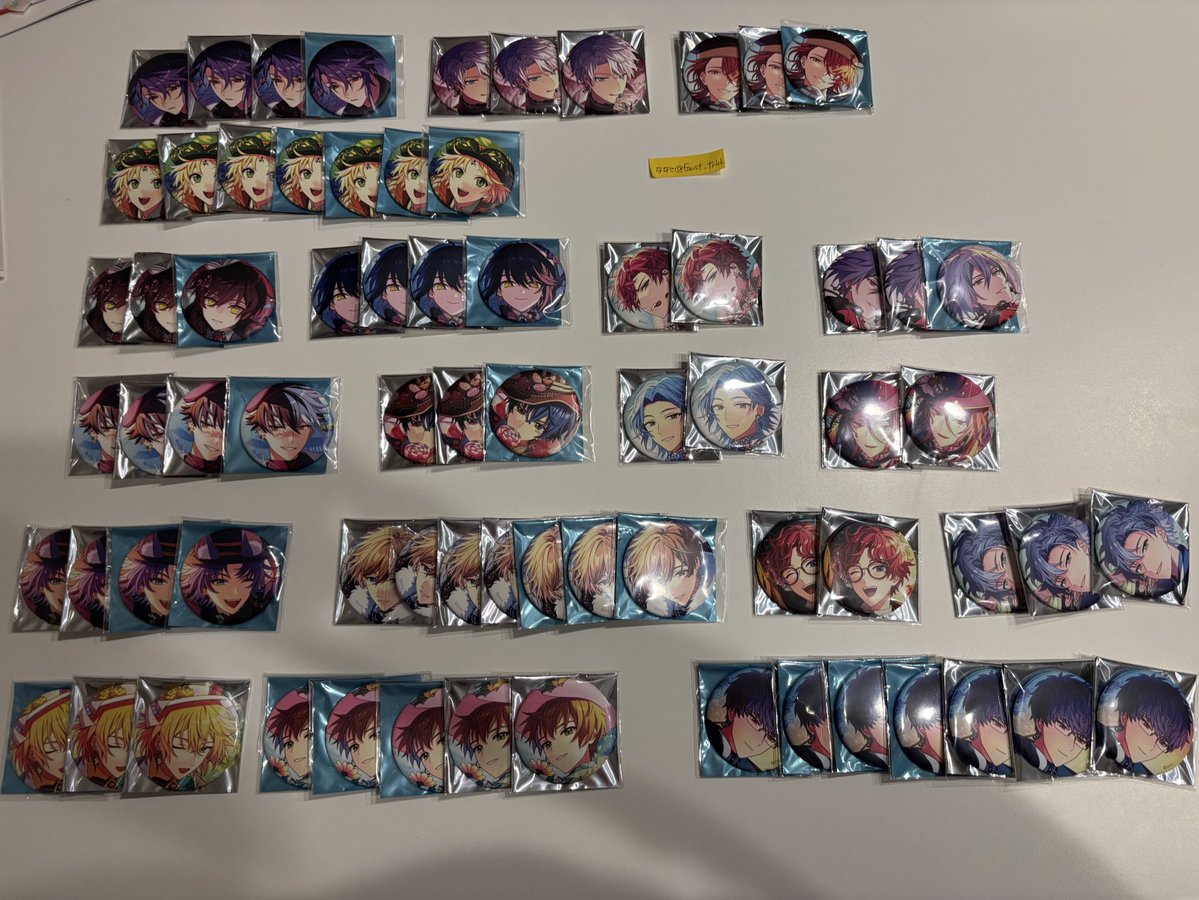 ななせ tweet media