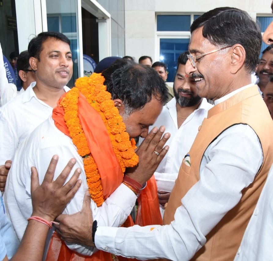 Sanjay Seth tweet media