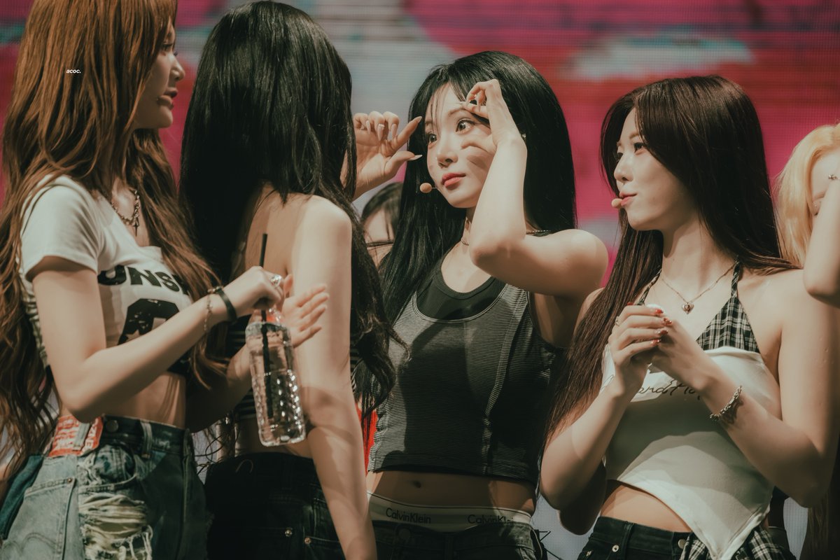 𝗮𝗰𝗼𝗰. tweet media