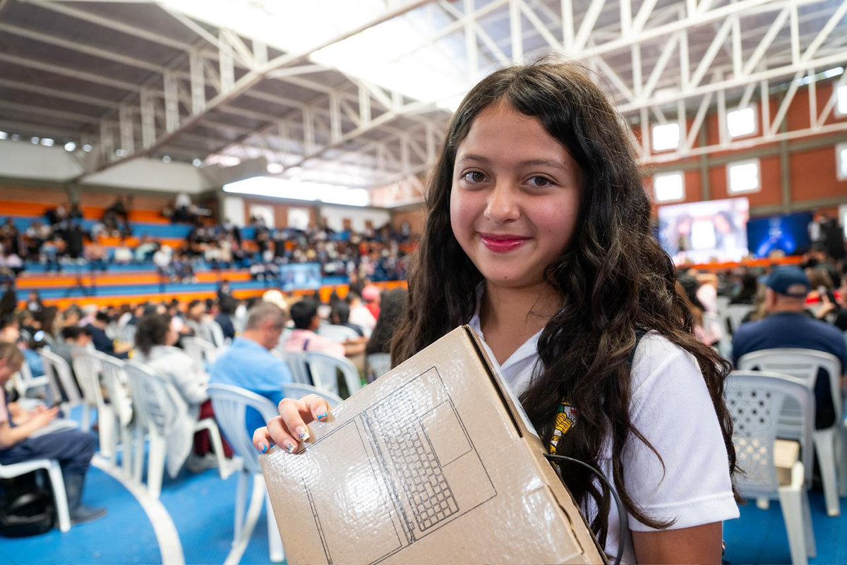 Computadores para Educar 💻 tweet media