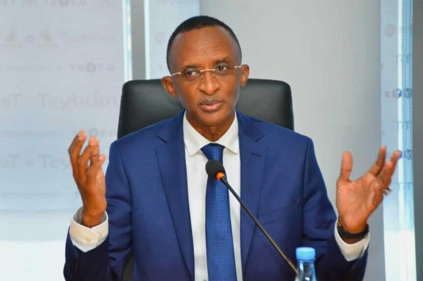 maliactu tweet media