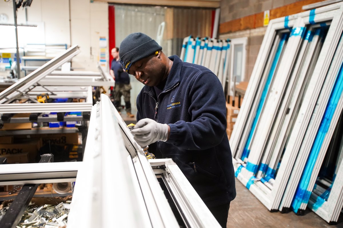 framexpress team tweet media