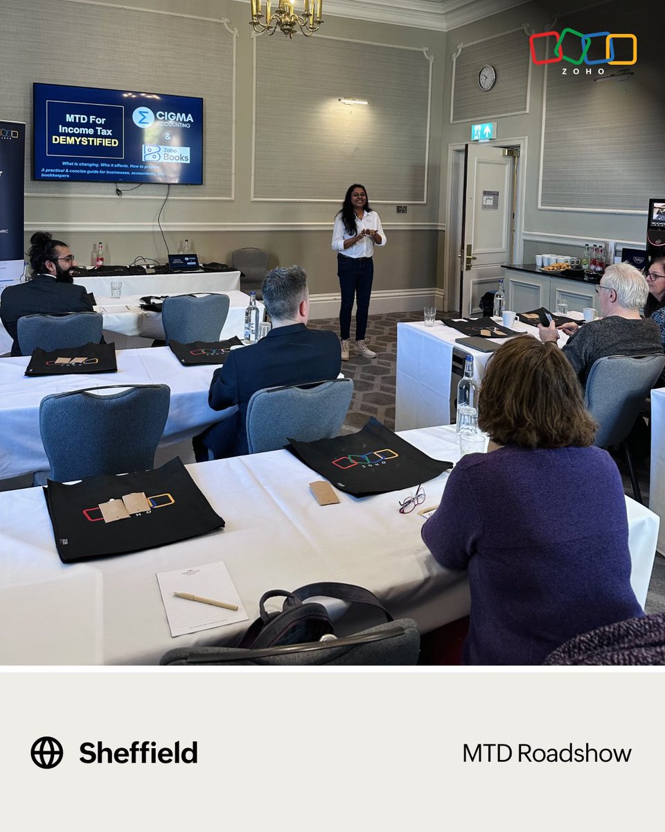 Zoho Books tweet media