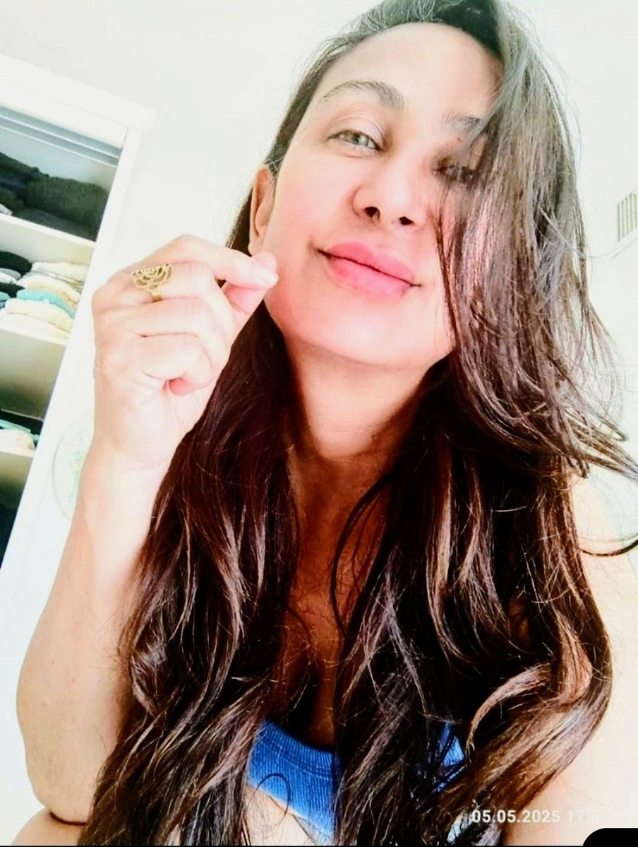 גלי הראשונה לשמה tweet media