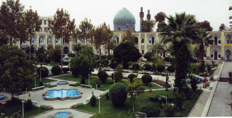 ArchMaher's tweet photo. #courtyards from #Islamic #architecture from #IRAN https://t.co/ANfFy1SFqq