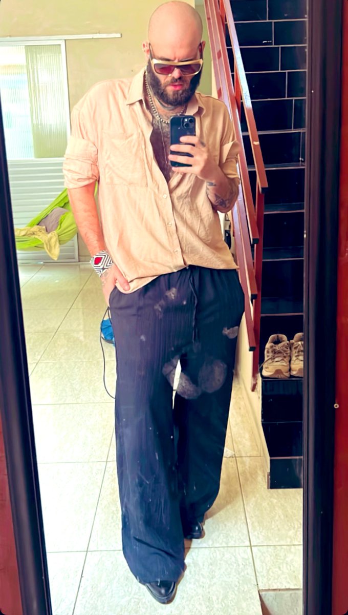 Faço o look amado em três dias... tweet media