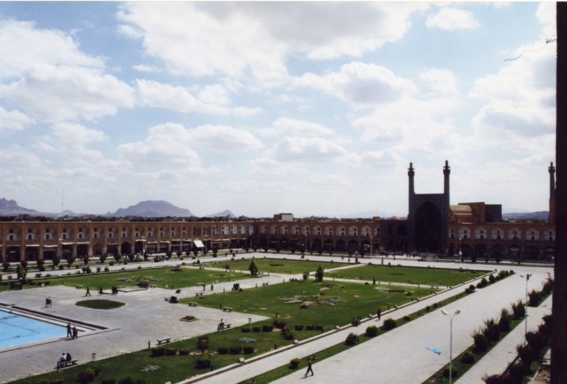 ArchMaher's tweet photo. #courtyards from #Islamic #architecture from #IRAN https://t.co/ANfFy1SFqq