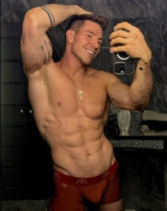 Martin Rogers tweet media