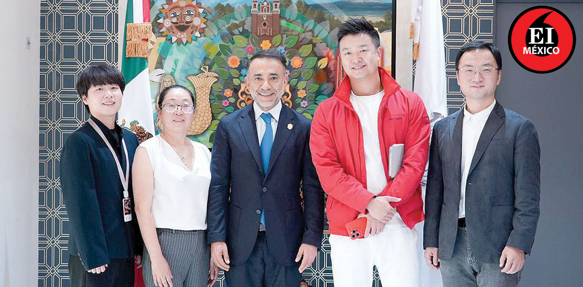 ElInformanteMX's tweet photo. @FerFlores_Emp establece #AlianzaEstratégica con @AlibabaGroup

Anuncian la organización de una #FeriaInternacional para impulsar el #ComercioDigital en el municipio.
Tags: @MetepecGobierno @ASECEM_TOLUCA
https://t.co/uVkAs61wes https://t.co/0mcVwvl5AO