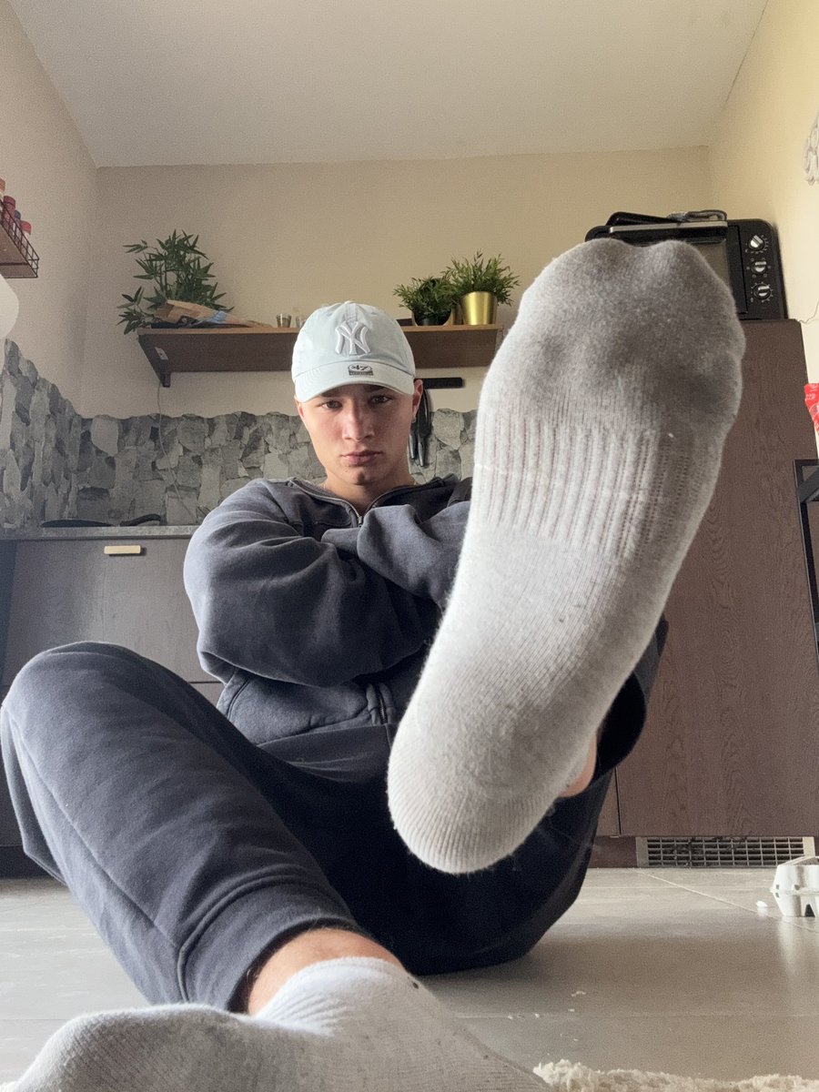 Gio tweet media