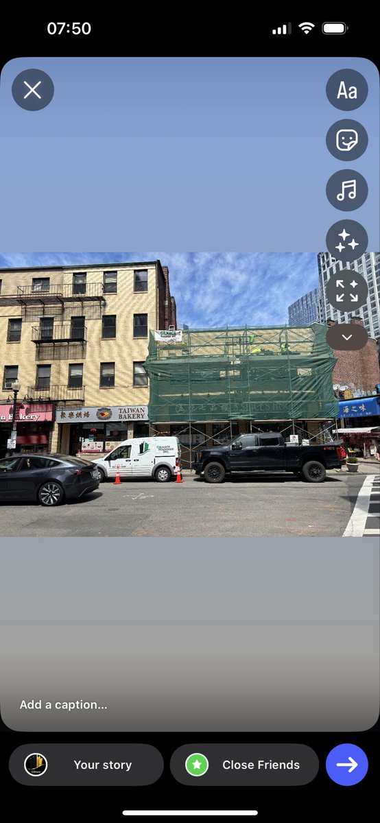 Rogerixnz's tweet photo. Ongoing historical masonry restoration in Chinatown, Boston.
Brick replacement, repointing, caulking, and full façade waterproofing in progress—restoring structural integrity while preserving original character.

#GilraceMasonry #ChinatownBoston #BostonConstruction #HistoricalRestoration #MasonryContractor #BrickRepair #Repointing #FacadeRestoration #Waterproofing #BuildingEnvelope #CommercialConstruction #PropertyManagement #BostonRealEstate #ConstructionServices #HistoricBuildings
