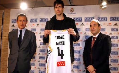 Out of Context RMB tweet media