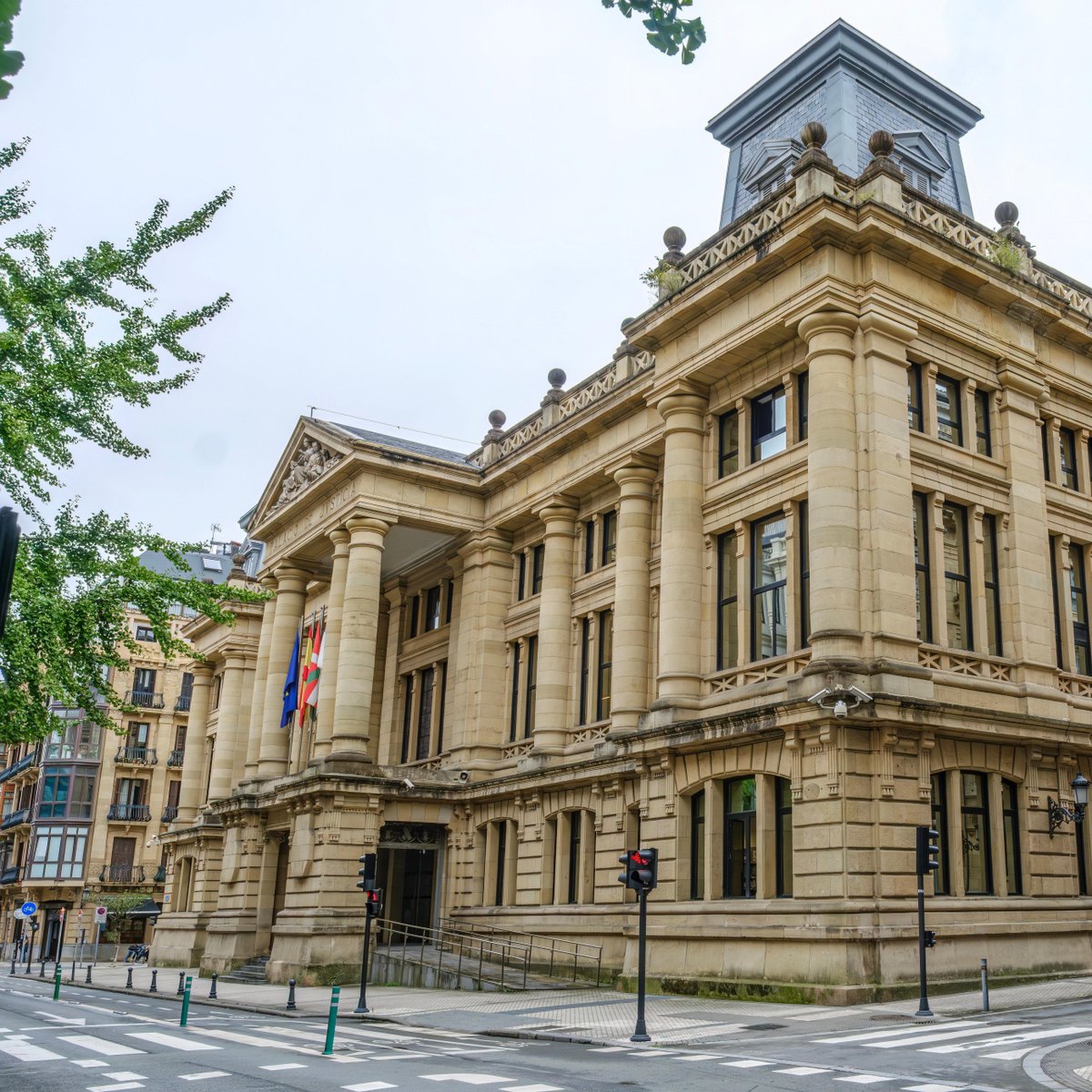 Decide Madrid tweet media