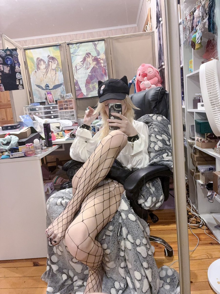 RifflesUwU's tweet photo. U like kissing boys
Don’t u~

#femboy https://t.co/dheFLB4tFJ