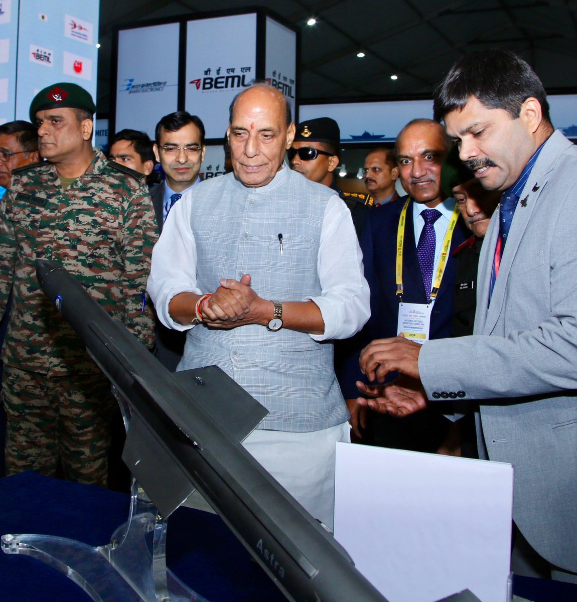 रक्षा मंत्री कार्यालय/ RMO India tweet media