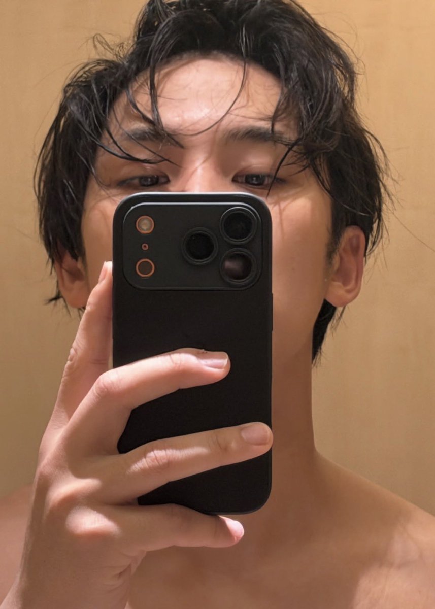 hannie ☻ tweet media