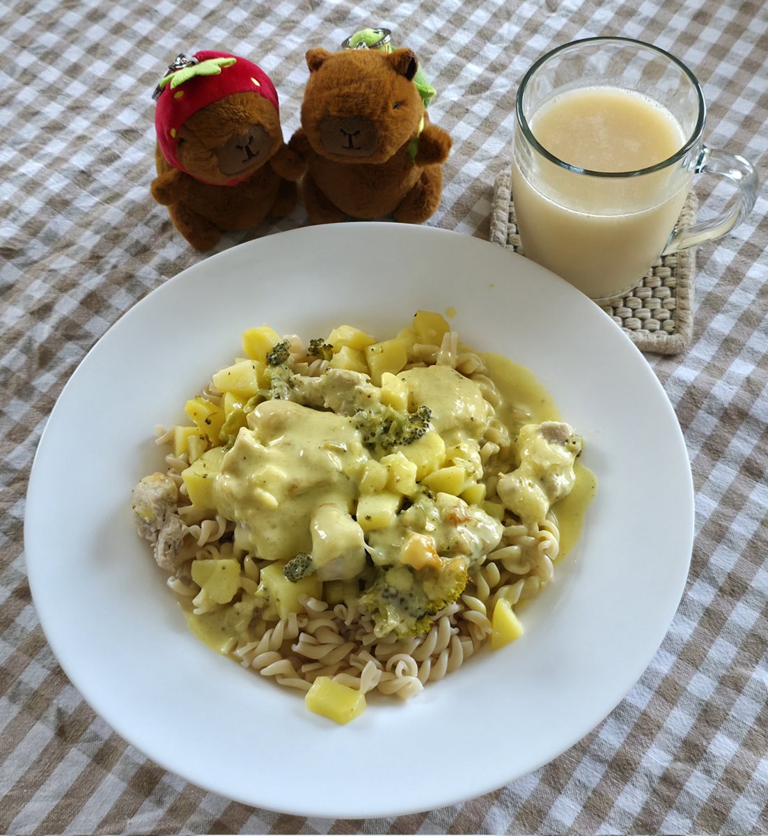 PMDCDLXXXVI tweet media