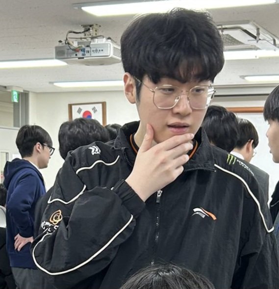 JeonJiSol tweet media