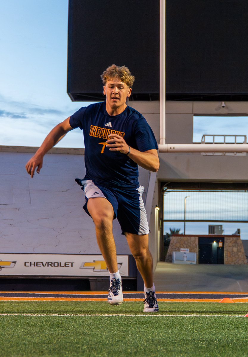 Blaze Weaver- Hydrafacial Capital Sales Manage tweet media