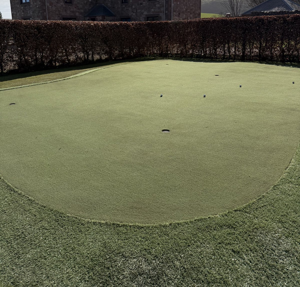 Victoria Drysdale tweet media