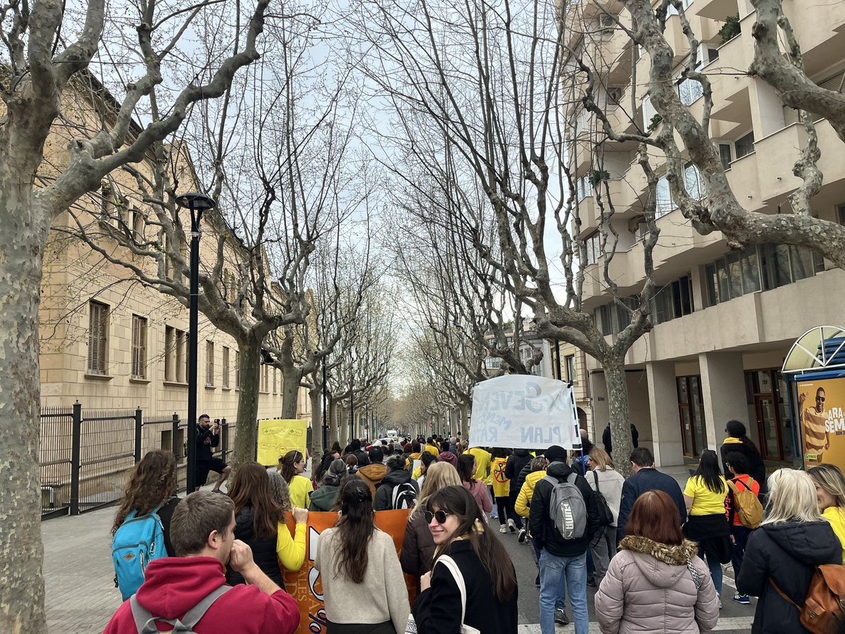 COS Maresme ♀☭ tweet media