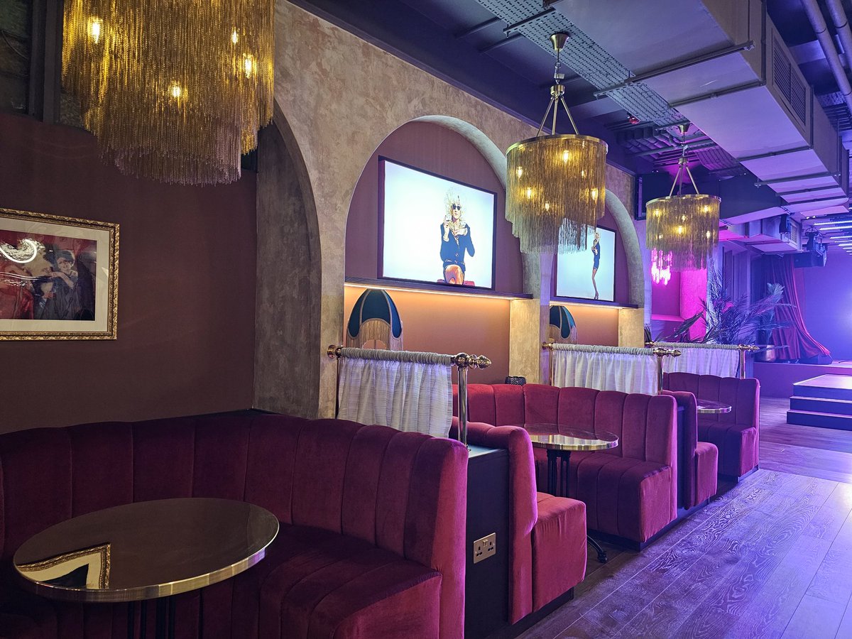 ianVisits tweet media