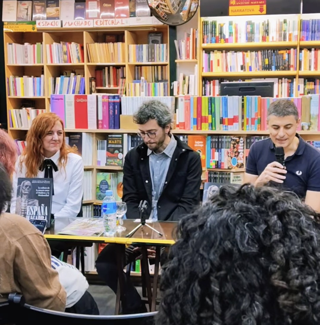 Livia en Roma tweet media