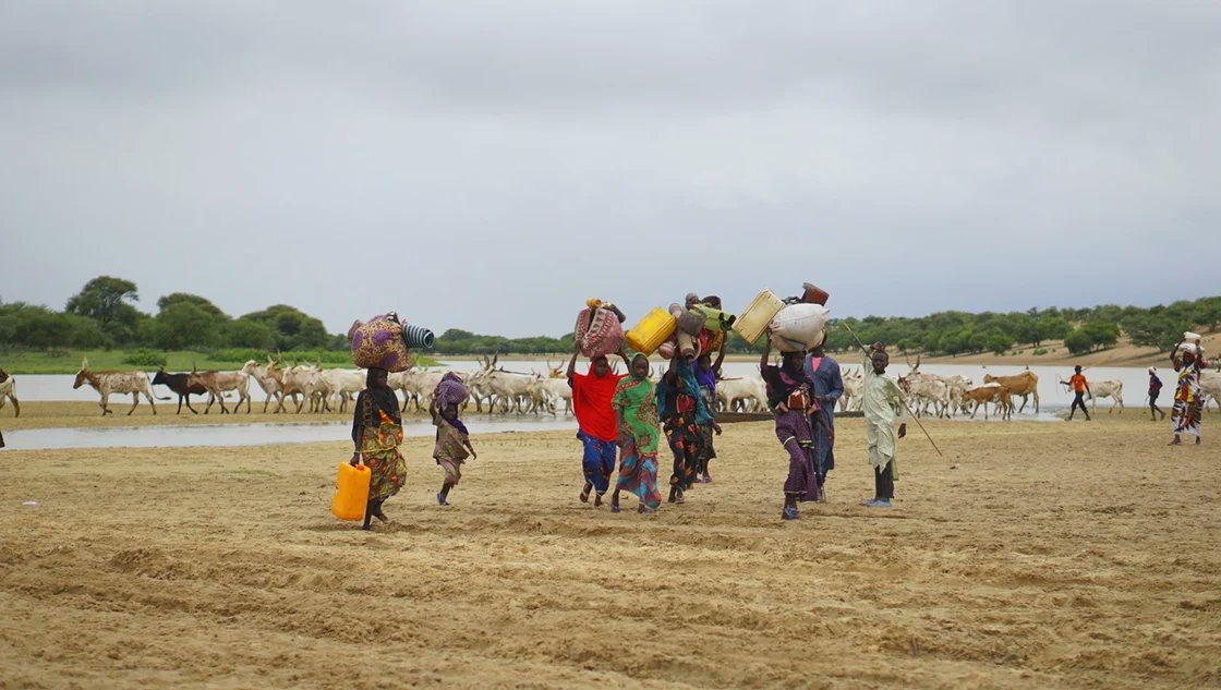 ICRC_LawPolicy's tweet image. When climate change is seen only as a “conflict multiplier,” we miss how people actually experience insecurity.

Read more → lnkd.in/esNn9GCE

#ClimateChange #HumanitarianAction #Protection