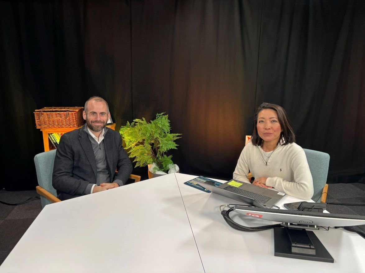 4gdTrg's tweet photo. Was an absolute pleasure for Rob to, last week, be interviewed by the fantastic Angeline Ong from @iguk on their “Expert View”. Head over to their YouTube page to have a listen

#defencesimulation #militarysimulation #militarytraining https://t.co/69GQ4qXLsh