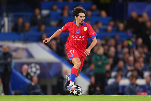 customwyd tweet media