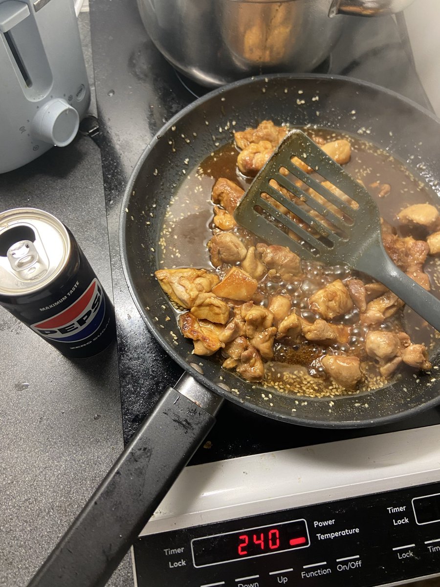 Nick ‘Big Wang’ Wang tweet media