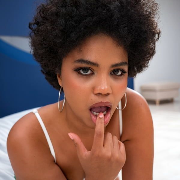 PremiumBukkake's tweet photo. 👅 It turns out, this girl has already been with us but with a different name :) She thinks she has changed her inner self and the name change is just a...🌼 
@Selvalapiedraof 
#premiumbukkake😅👄  
#cumshot  
#gokkun🔞 
👉Download now-> https://t.co/DRZQl6VDja 🌷 https://t.co/mRUBm2hWEF