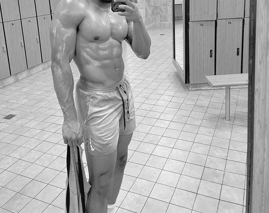 U.N.C.L.E 😎 tweet media