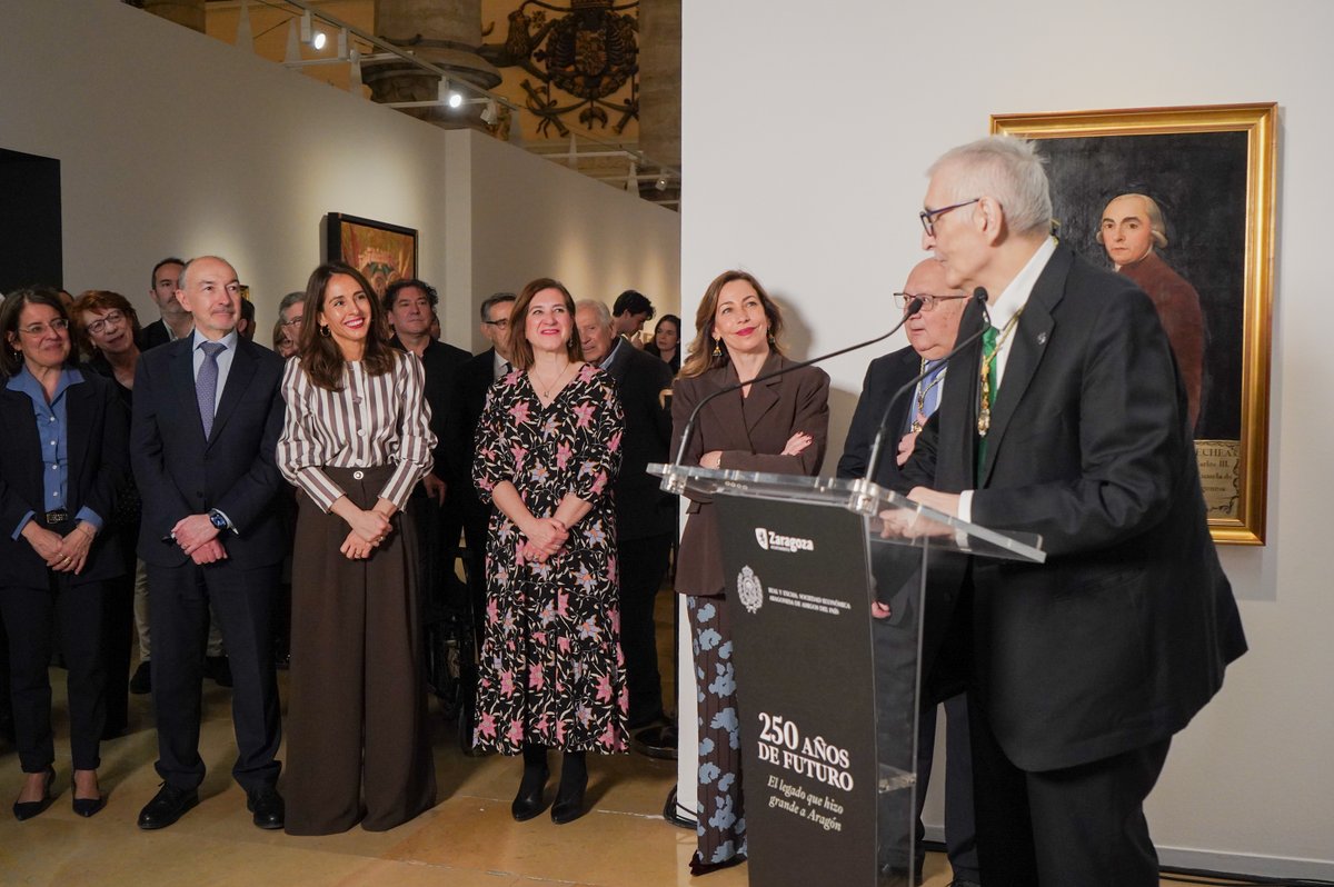 Cortes de Aragón tweet media