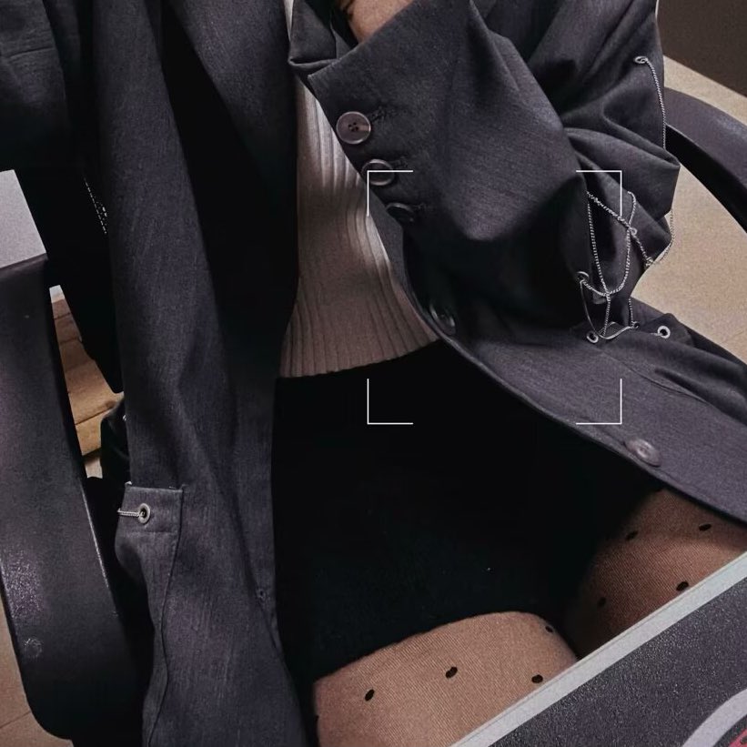 疲惫小狗氢气球🎈 tweet media