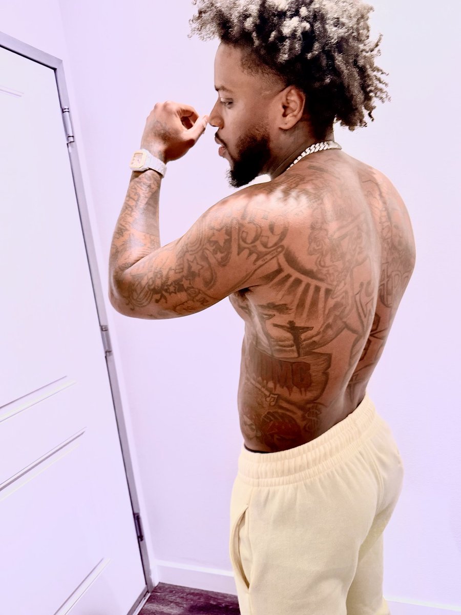 Flo Malcom tweet media