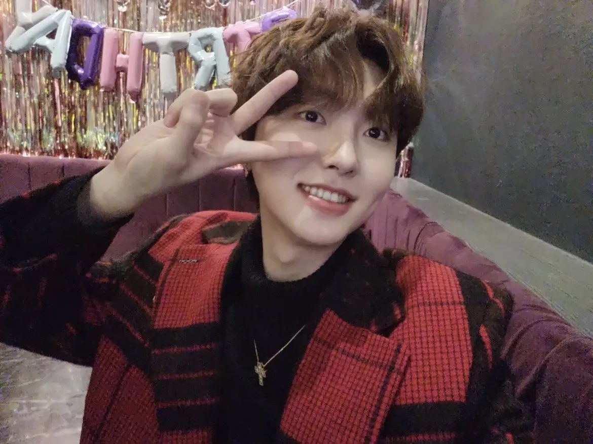 apapapj9878's tweet photo. <<이분은.                                                        이분이>>
                                                           불구덩이무서우니까
                                                                            같이가줘
라고 말하면 바로 같이 가준다고 하십니다. .. https://t.co/HnUGE25BMV
