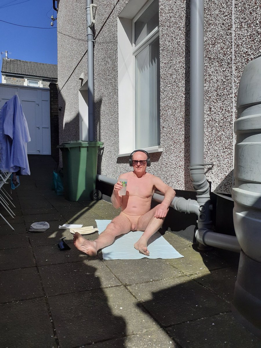 Howard Smith tweet media