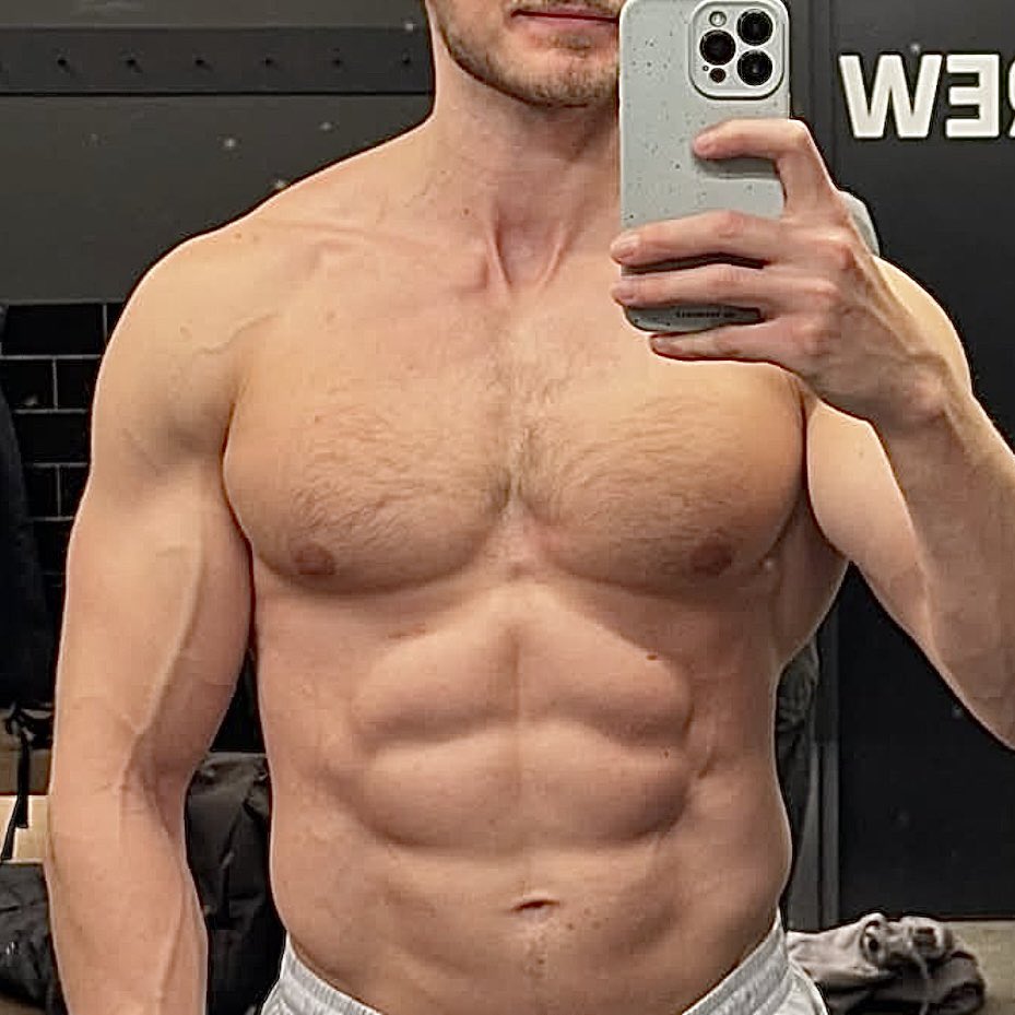 MuscleNips tweet media