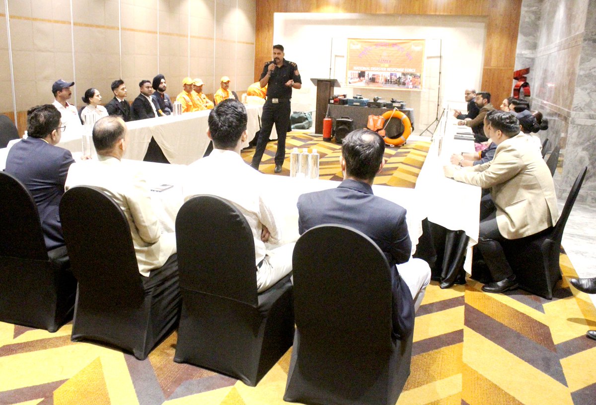 16 NDRF Delhi tweet media