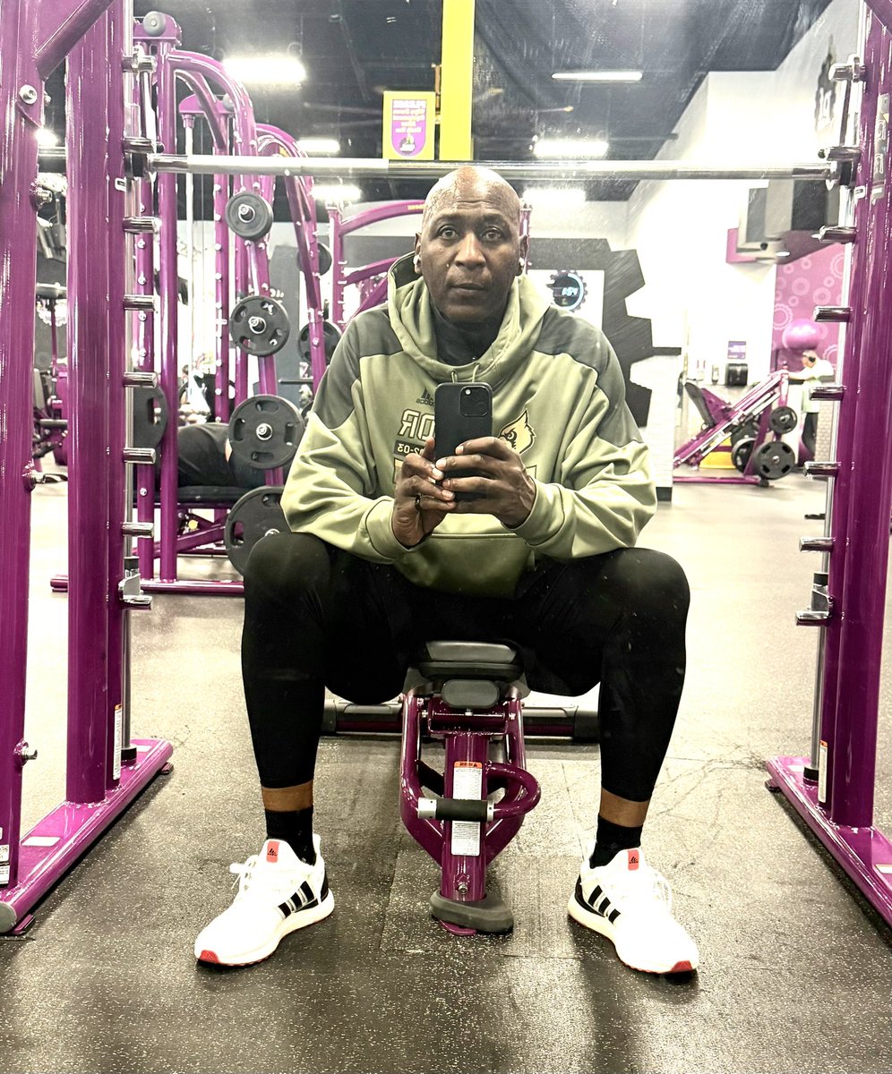 Robbie Valentine tweet media