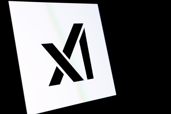 JohnSpace tweet media