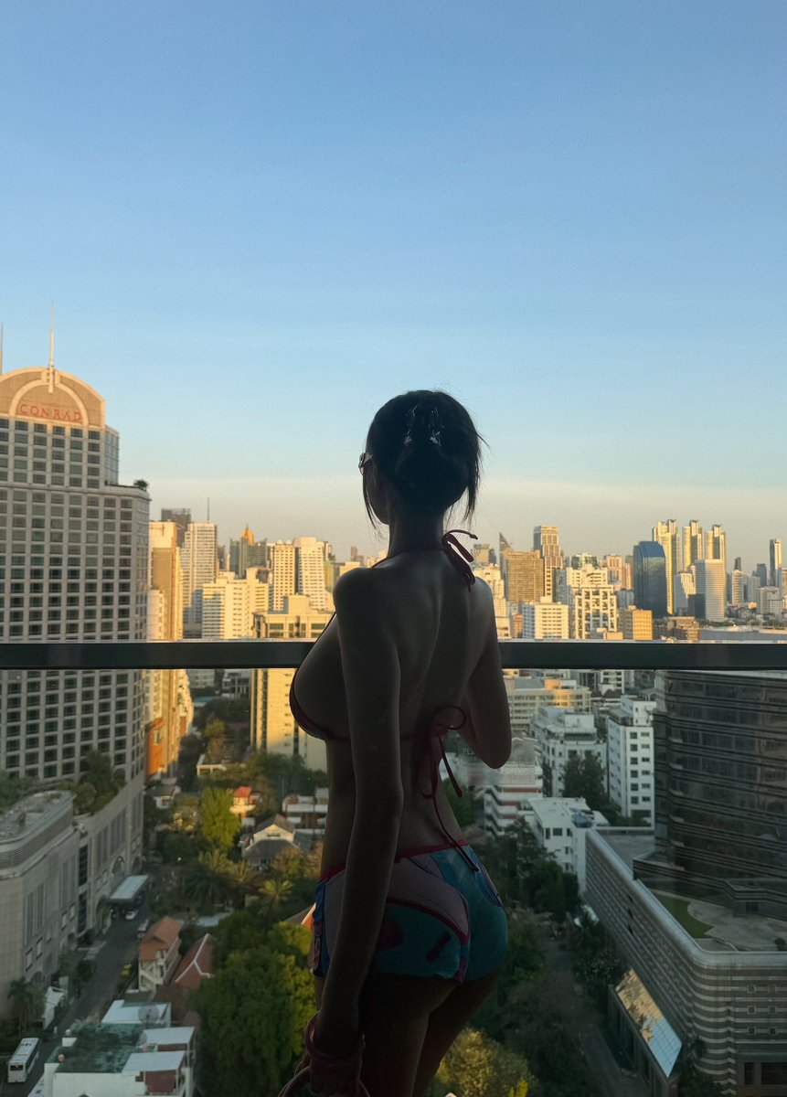 you’ve been waiting so long🌆 https://t.co/Sw9lgeRzP3