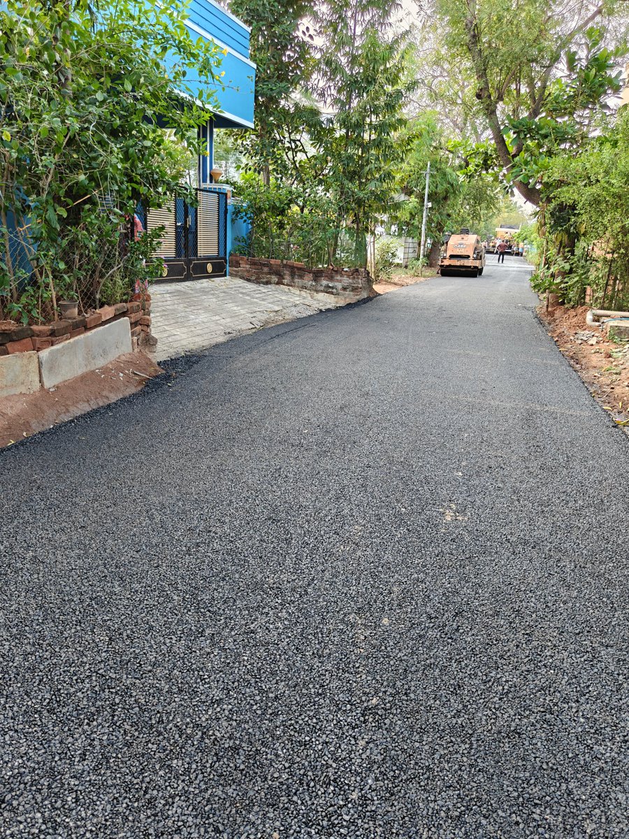 Inder9780's tweet photo. Request: • Inspection by higher authority
• Correction of slope &amp; quality
• Verification of road width
• Repair of damaged ramp
Kindly ensure fair and proper execution. https://t.co/B8aYDin9Pl